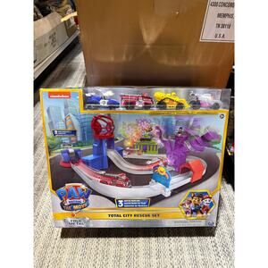 Paw Patrol Adventure Tower Total City Rescue Set